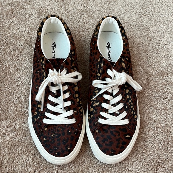 Madewell Shoes - Madewell Sidewalk Calf Hair Low Top Sneakers W7.5 M6